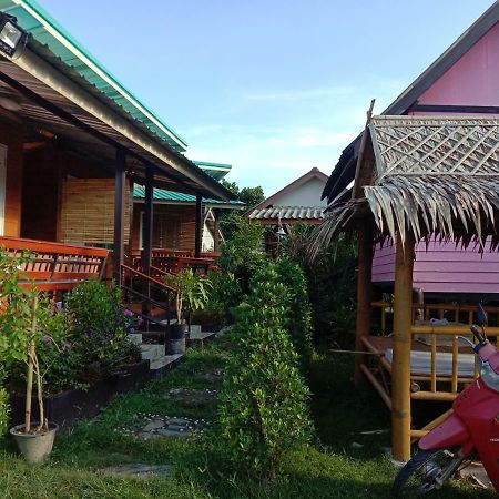 Отель Labelle House Ко-Ланта Экстерьер фото